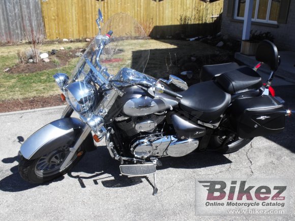 2009 Suzuki Boulevard C50T photo